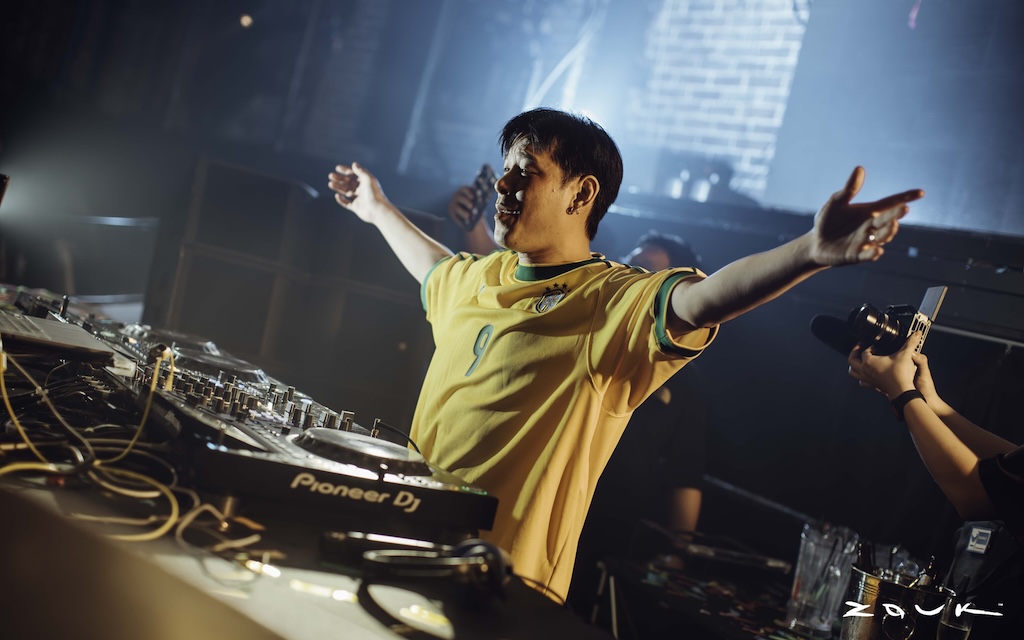 Closing by DJ Ghetto
